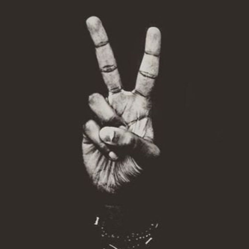 rulesfortitans.bsky.social profile picture