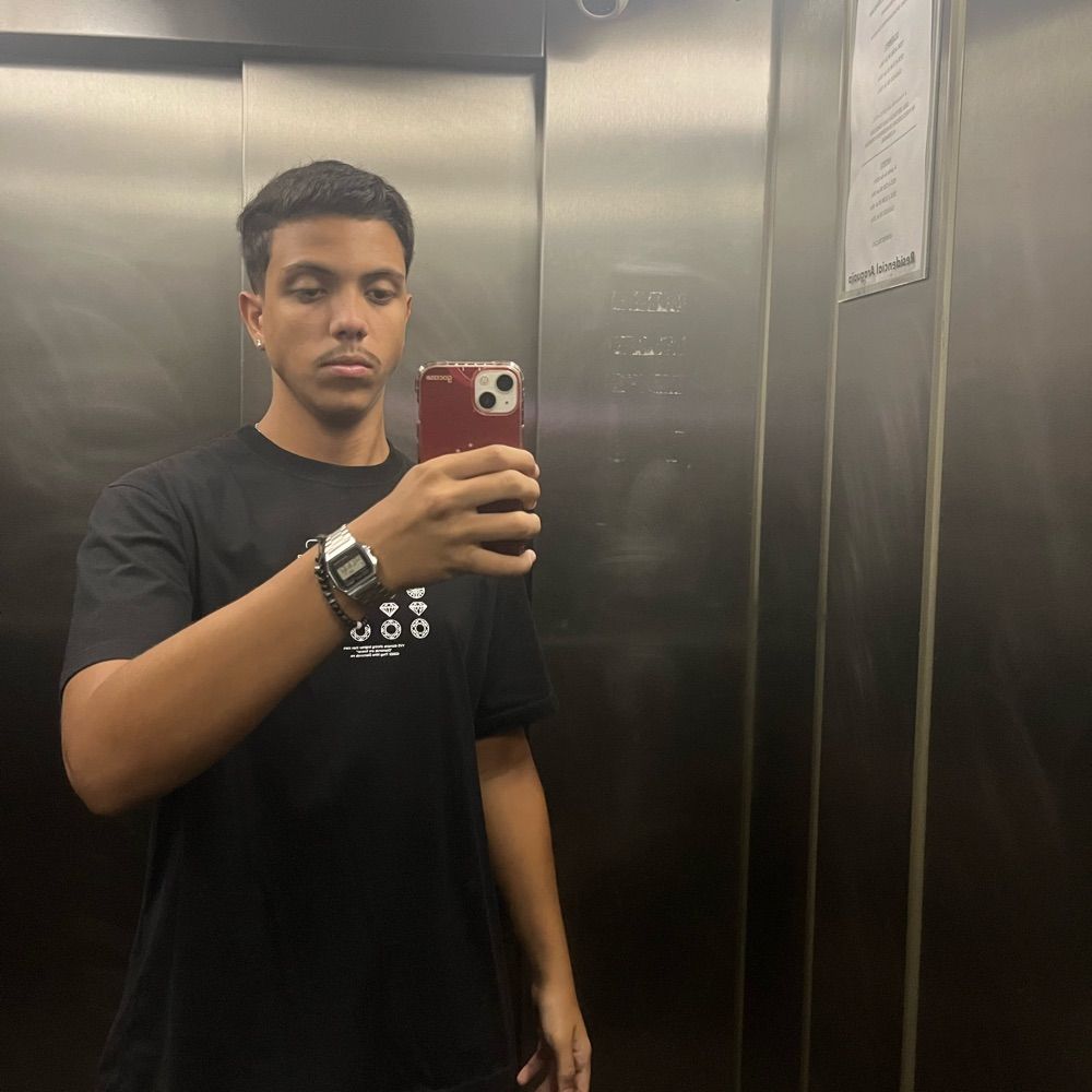 gmeneses_