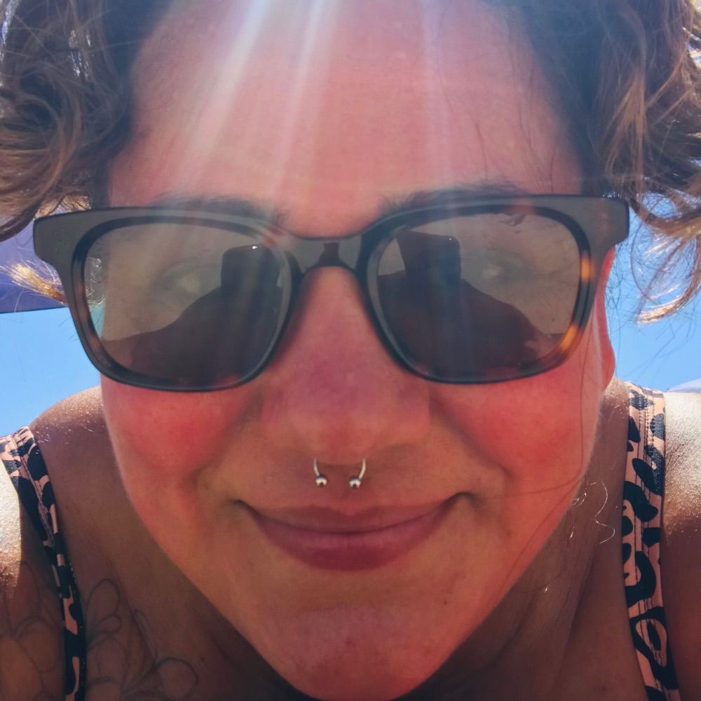 Larissa E. Monteiro Suchodko