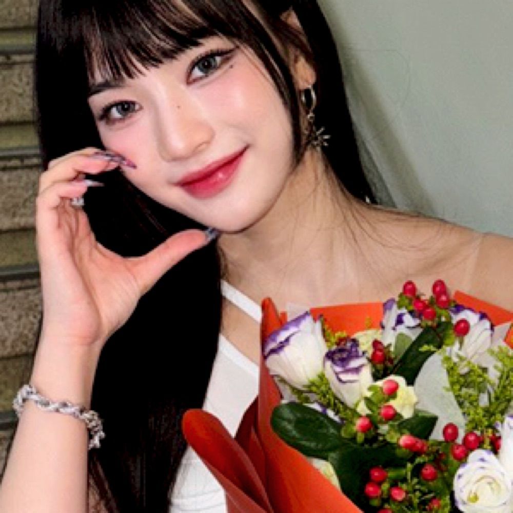 c 채영 ·