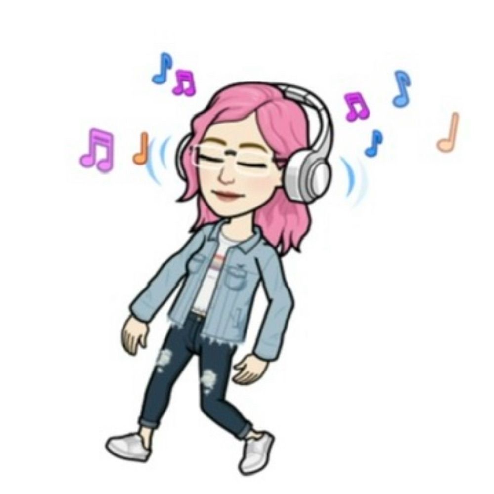 ✨holtzy✨👩🏻‍🎤