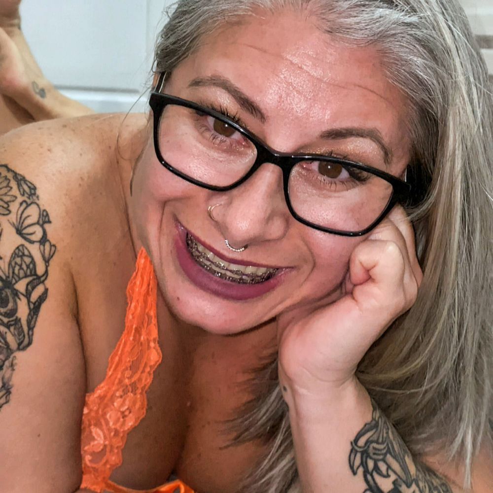 Curvy4urpleasure