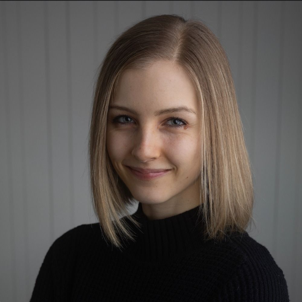 Elena G. van Stee