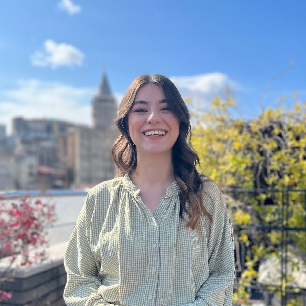 Betül Sare Altaş