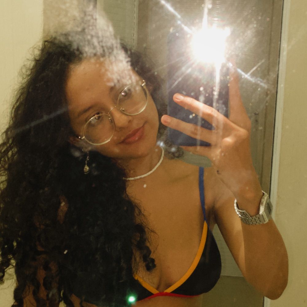 victoria baetinha🌅🧡🚲