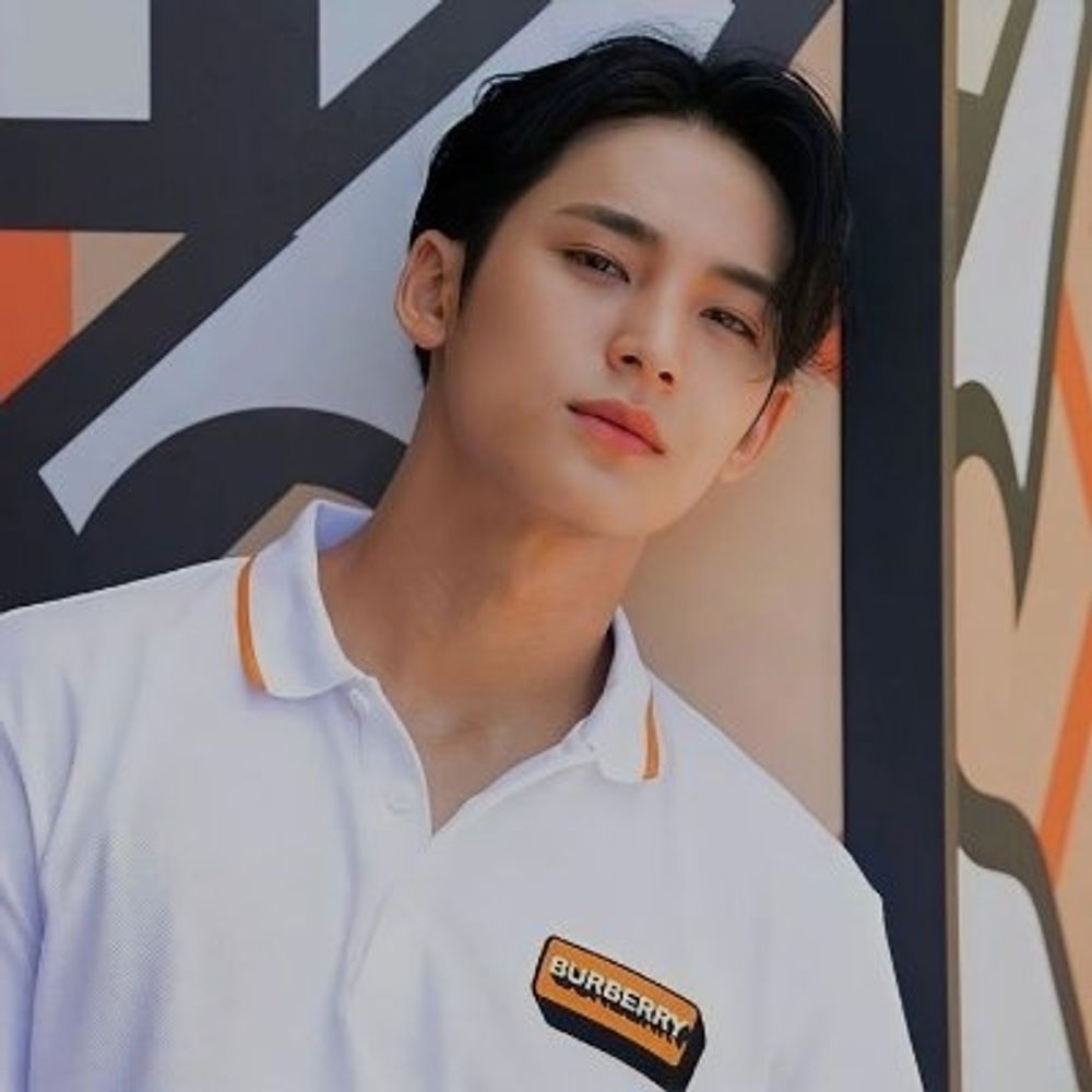 𝐌𝐫. Respati adi