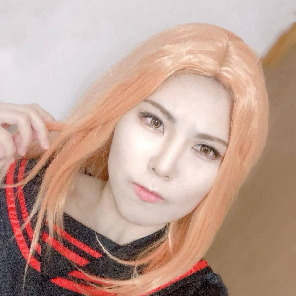 瑛莉
