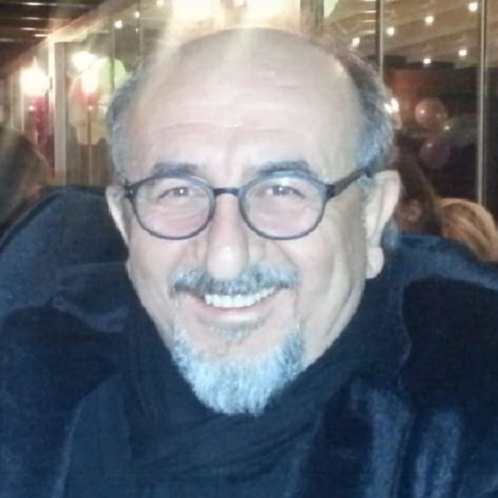 Av.Ahmet B