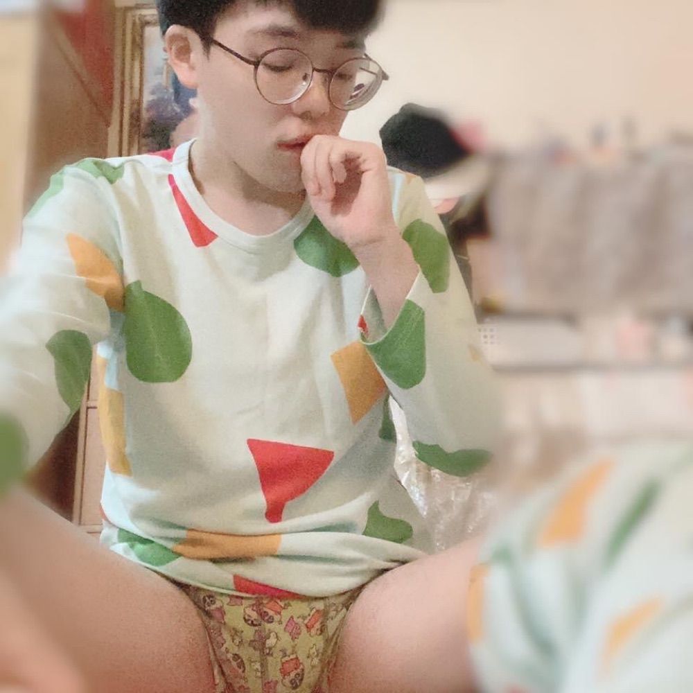 Wei²