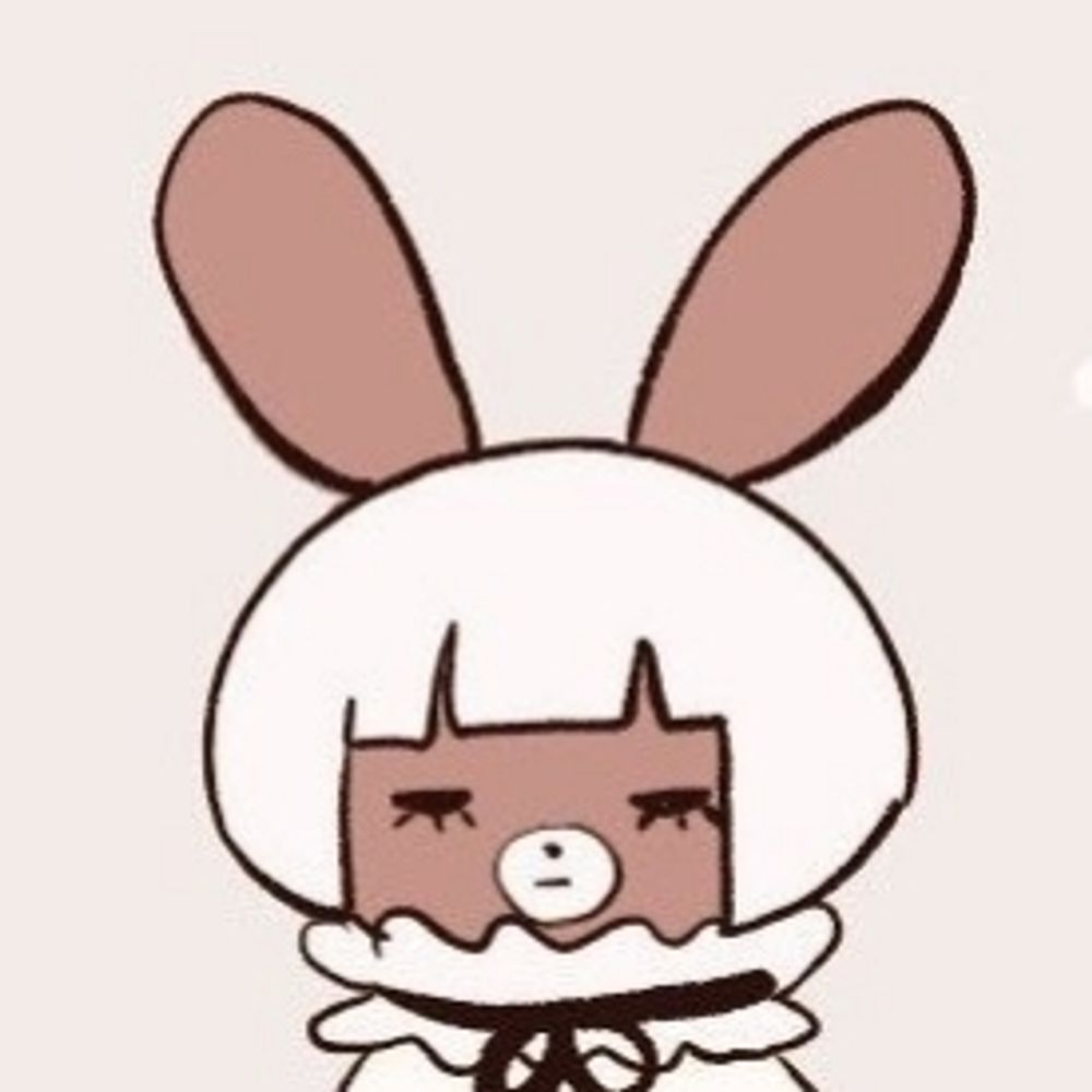 梁みぞれ