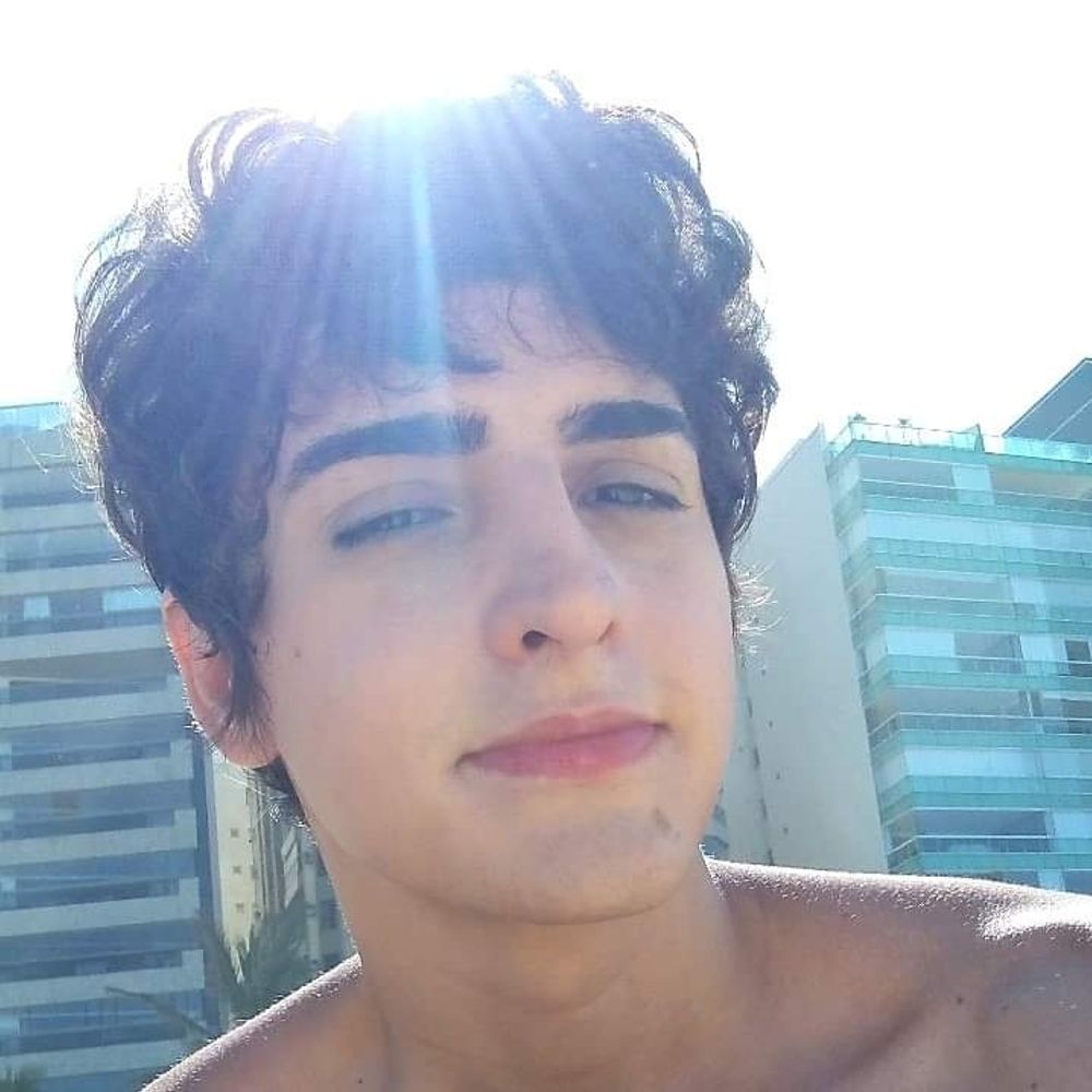 Lucas M.B.