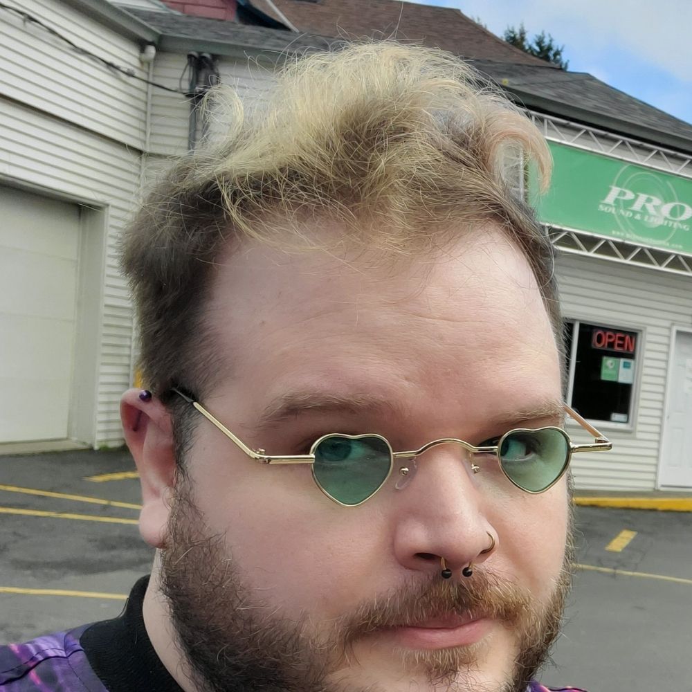 Joshi (they/he)