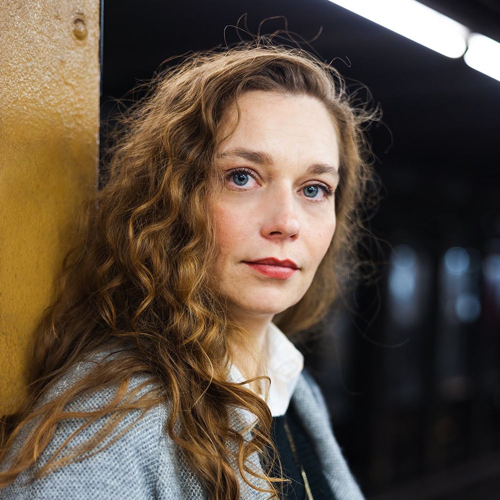 Roxanne Stone