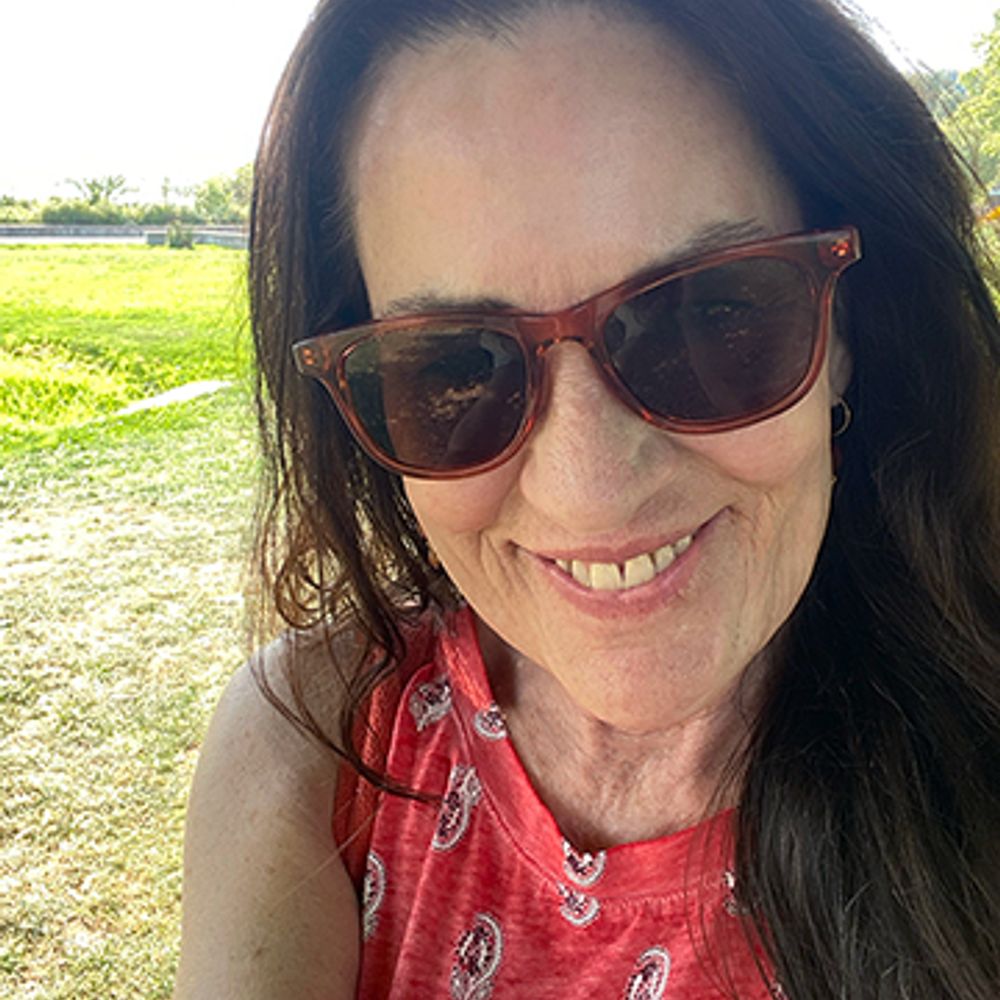 Mary Liz Thomson