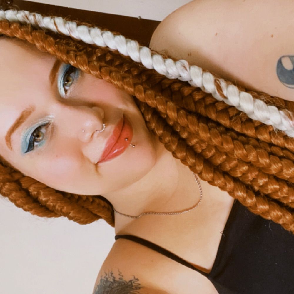 ✶