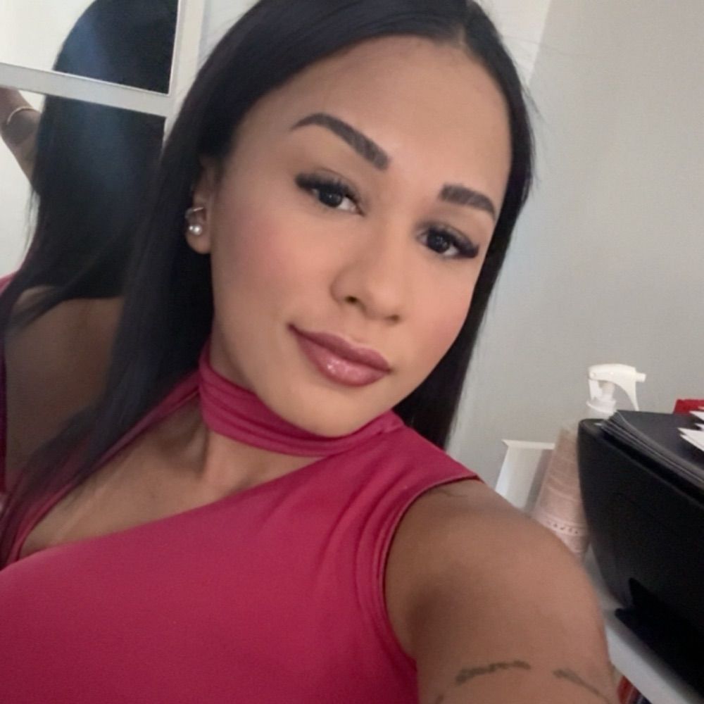 Isabella Amaro