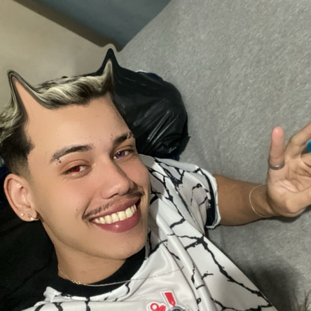 👻