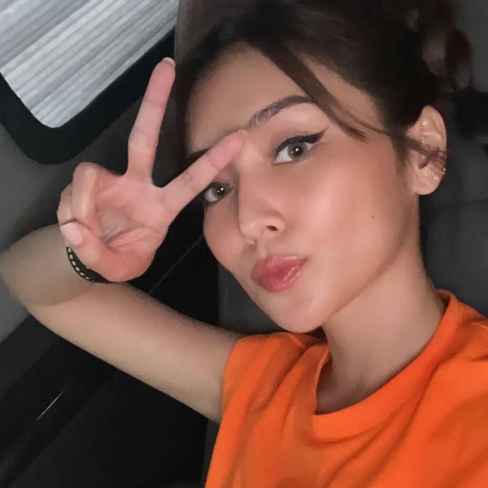 Stephaine Jing Aka May