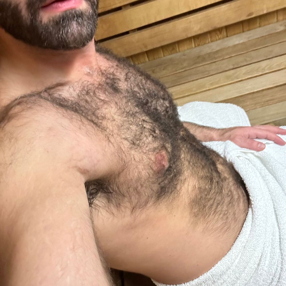 Mplshairydude (Athens 7/16-8/1 Barcelona 07/24-28)