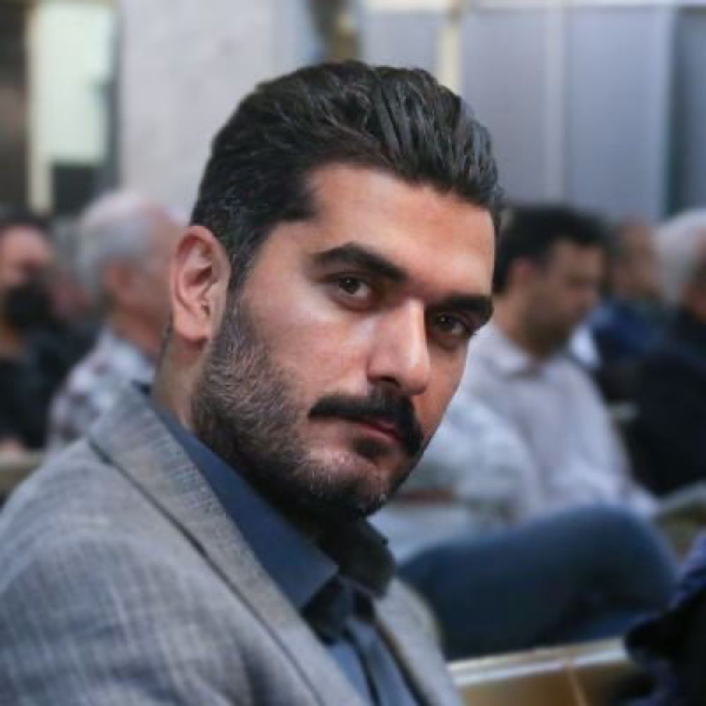 علی احمدنیا 