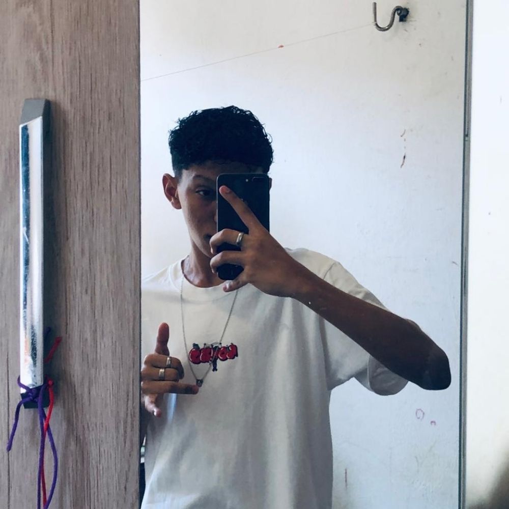 Lt