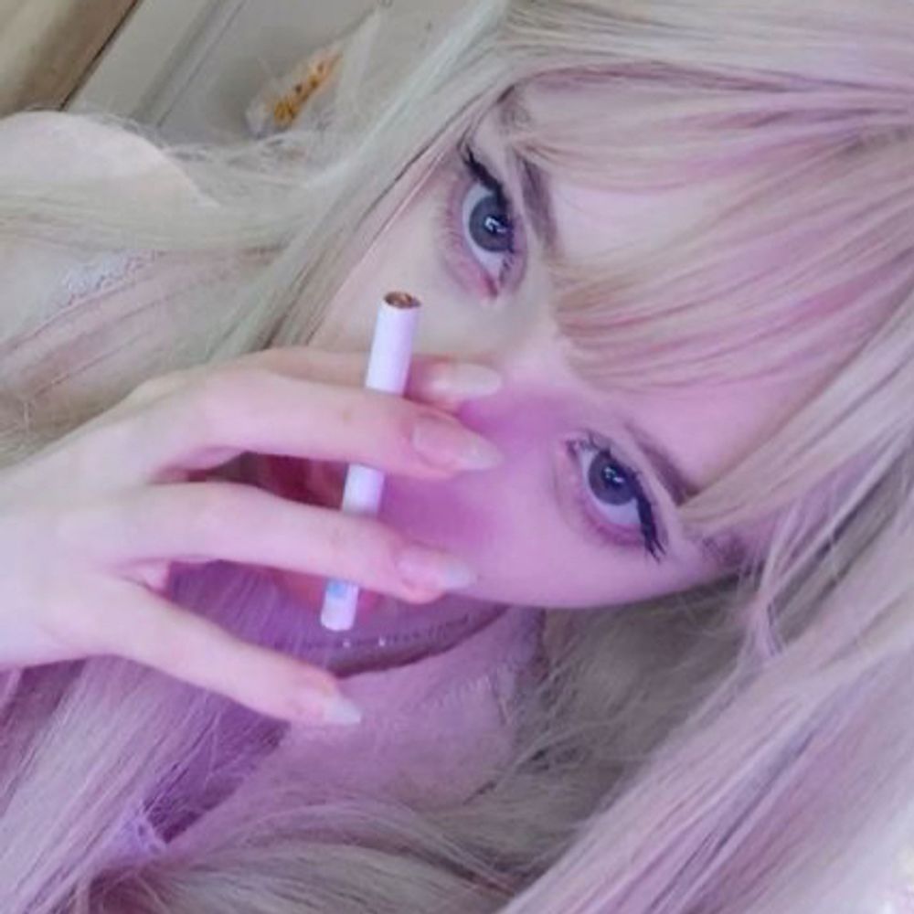 liz⁷ emo