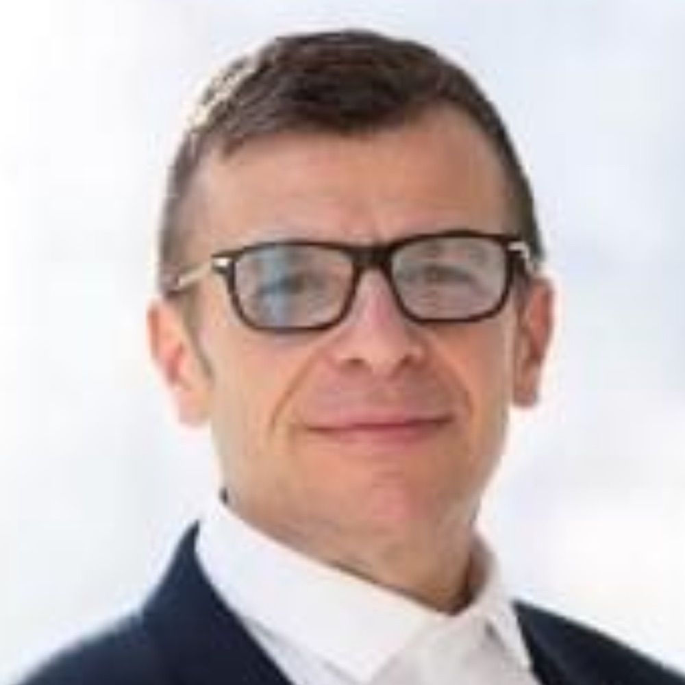 Salvatore M Spadafora MD  FRCPC