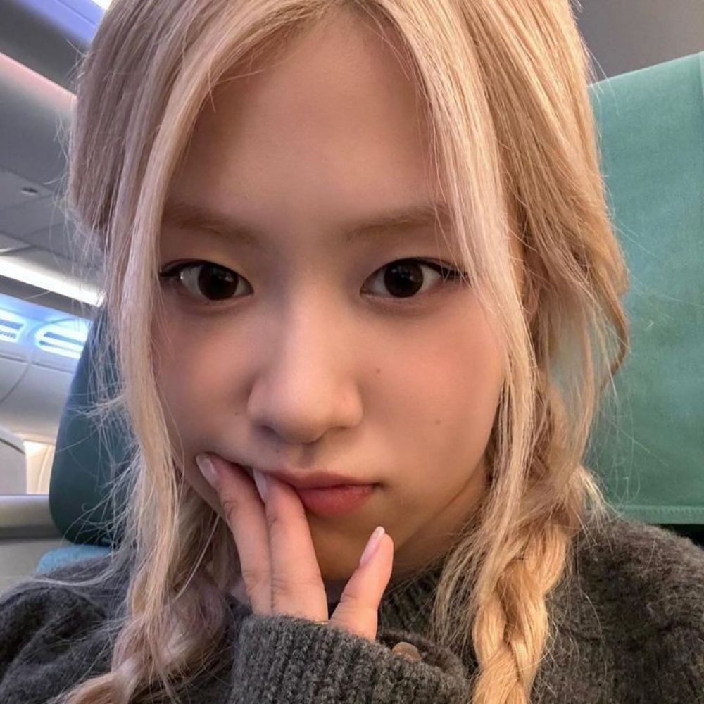 ♡ ˚ ༘ ೀ Ana ⋆｡˚ ᶻ 𝗓 