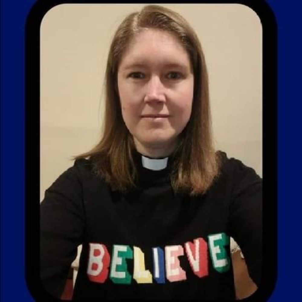 Rev Lisa Barnett