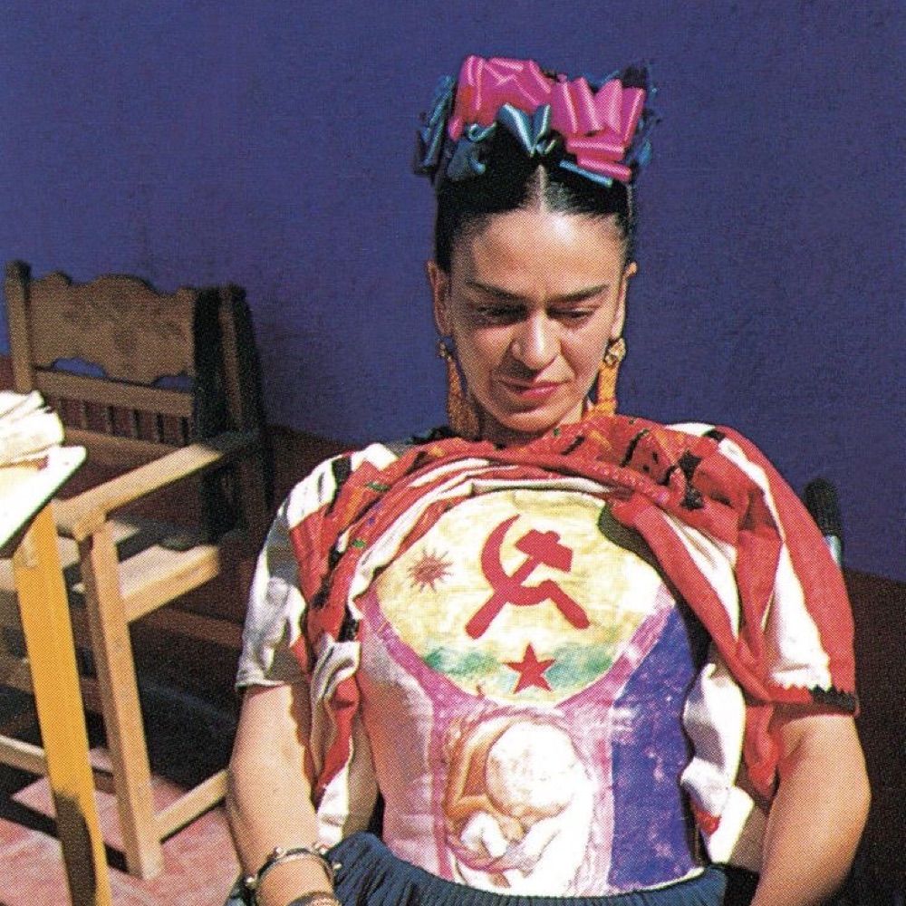 cc (cachaceira comunista) ☭