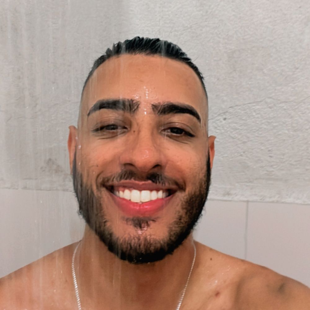 O PRÓPRIO ®