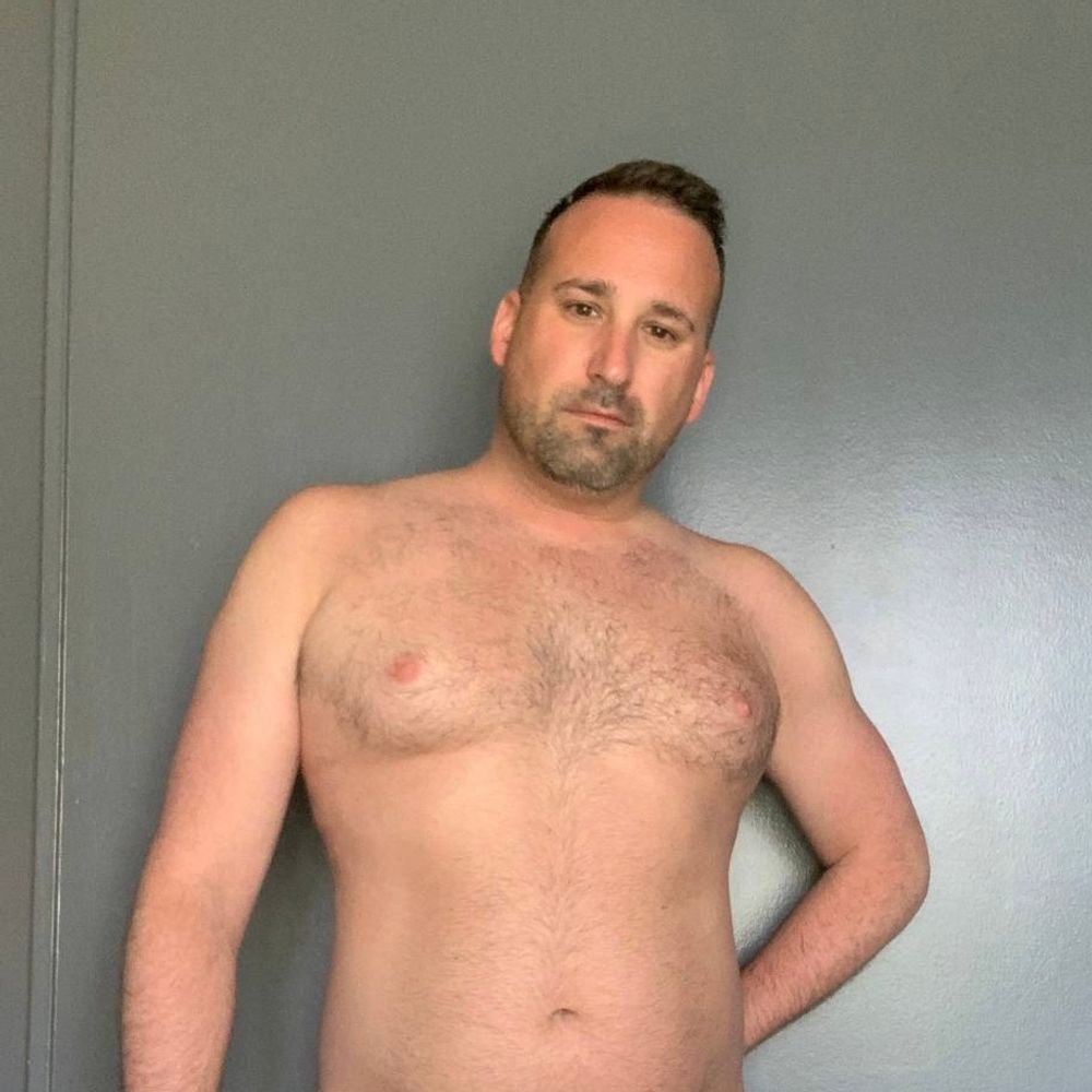 NakedBoyTo