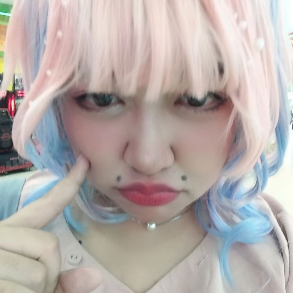 naeomi