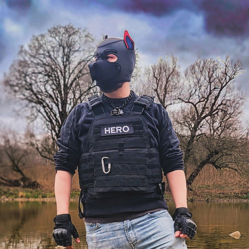 Hero