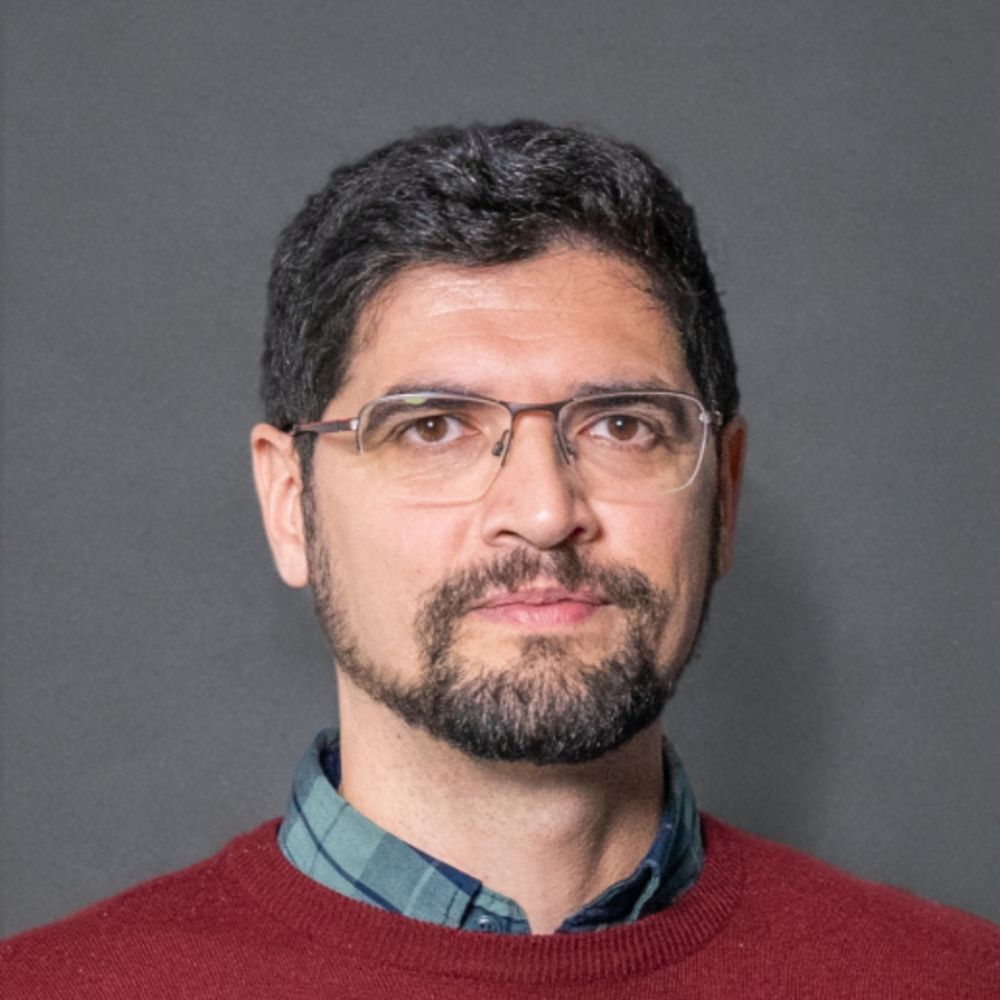 Vinicius T. Santana