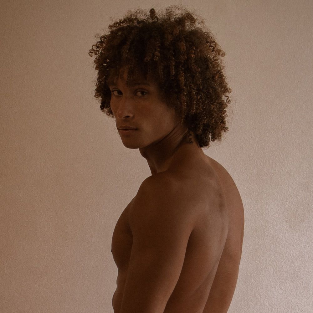 Curly 