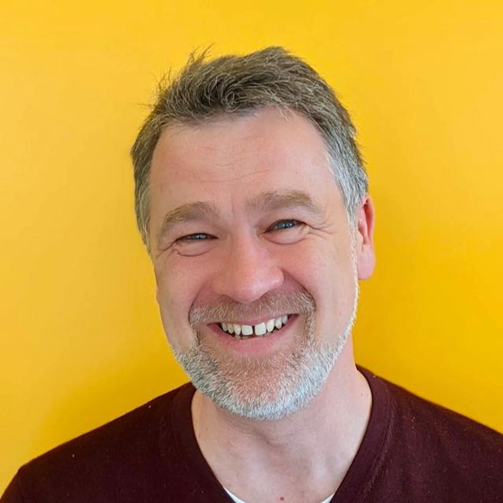 Simon Tucker