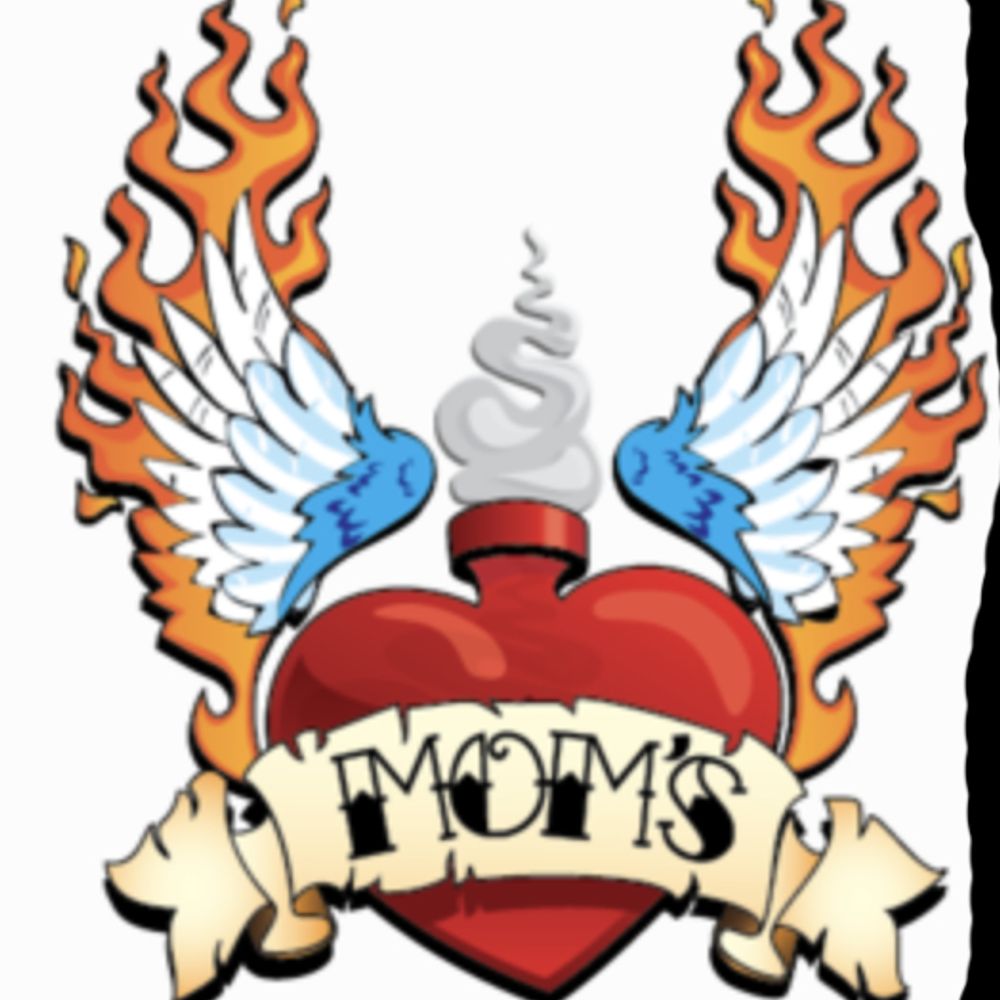 Mom's Tattoo and Piercing Spokane 