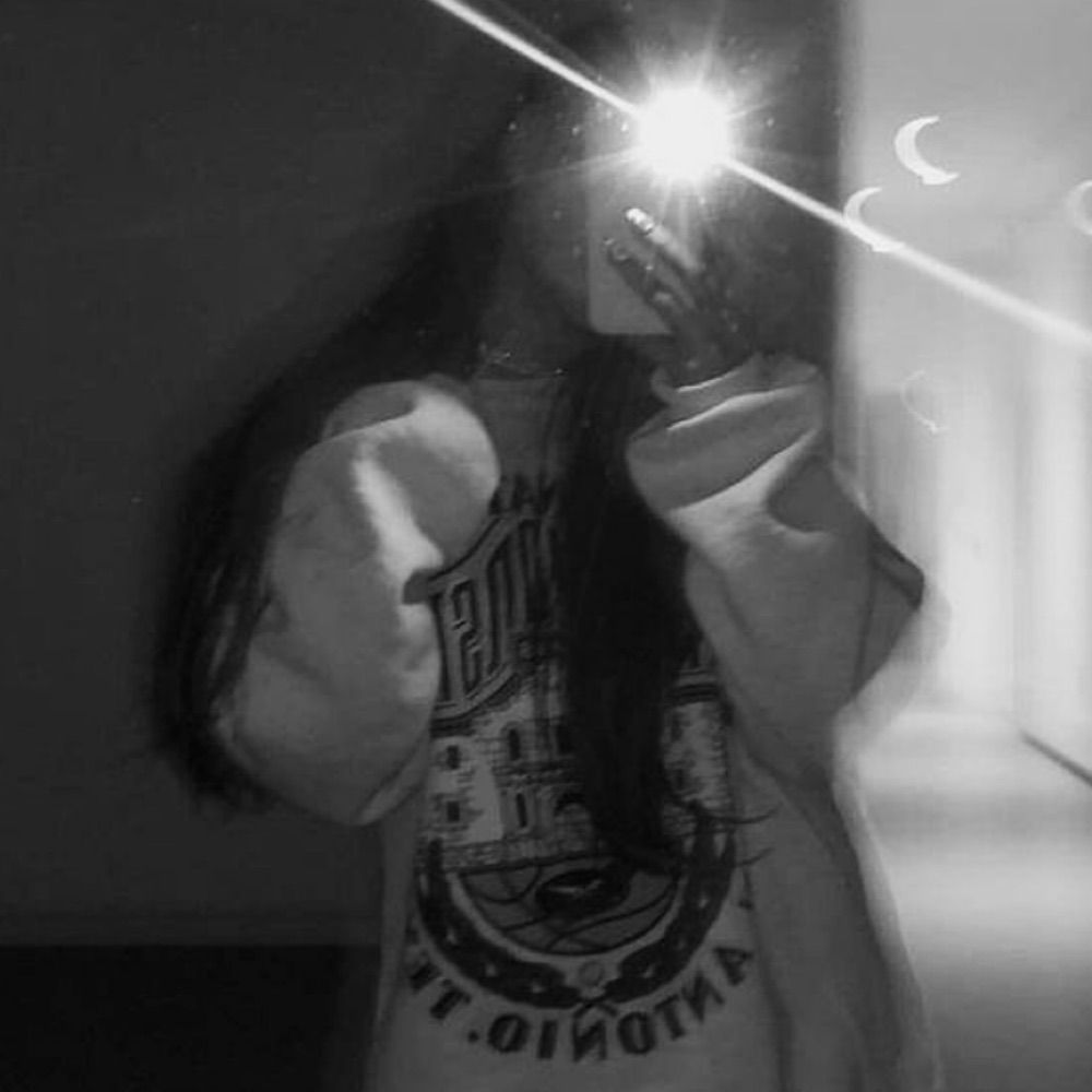 — 𝐯𝐢𝐚. ♡
