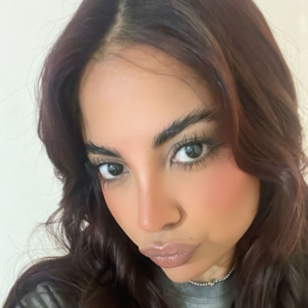 rosesssh.bsky.social profile picture