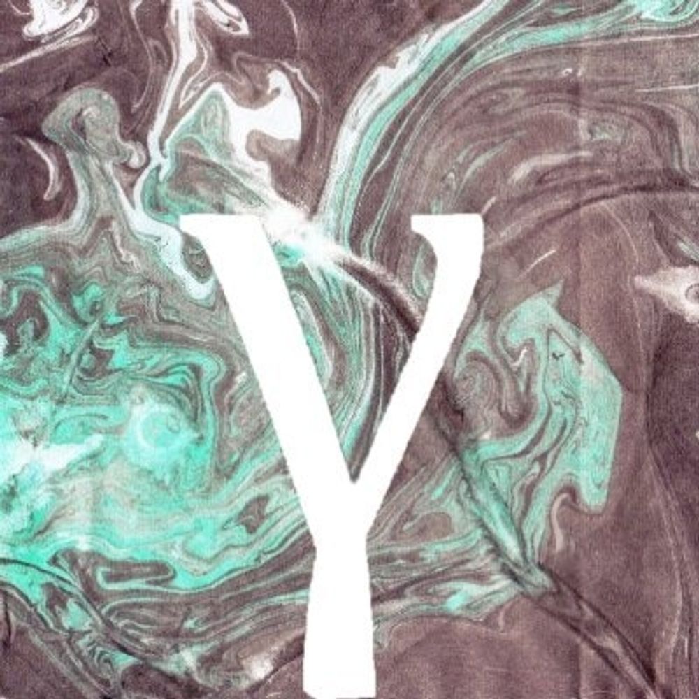 γ