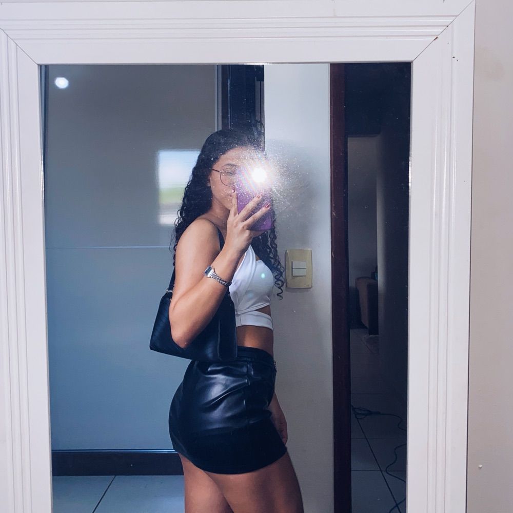 Clarinha 😶‍🌫️