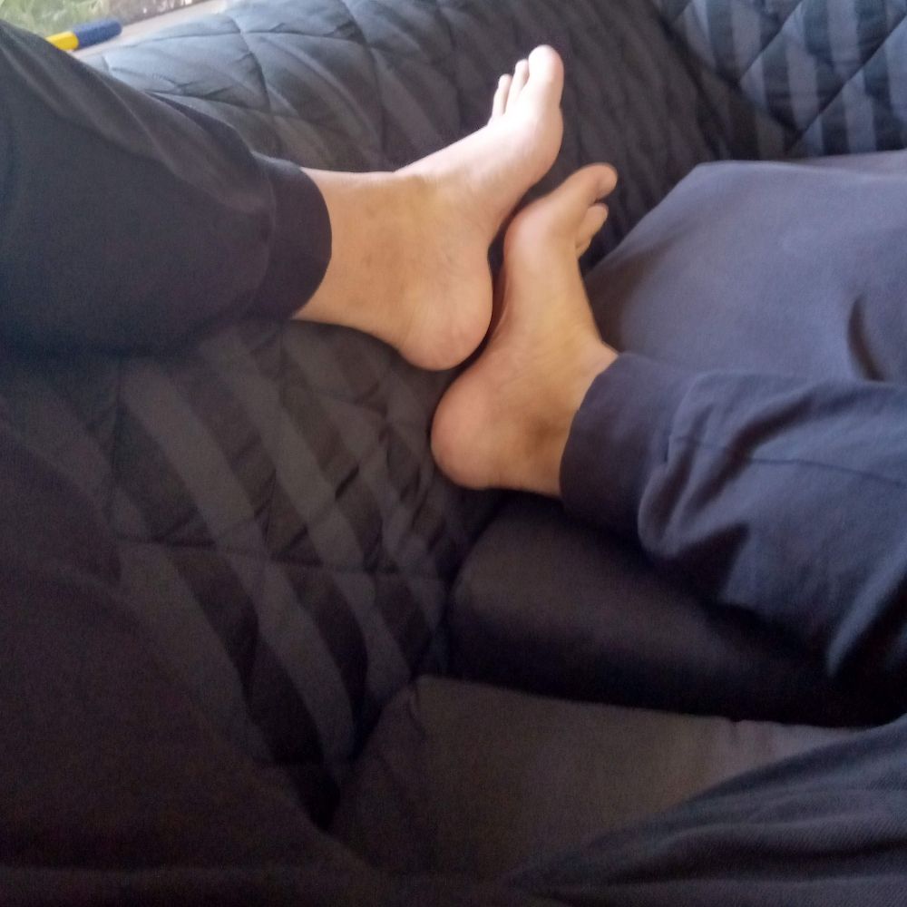 ♉Lick my Feet🔞