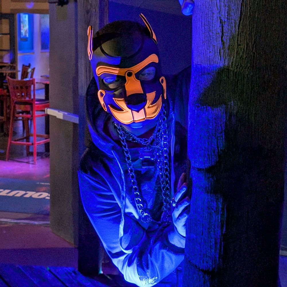 SGT WOLF 🧡💛🤍