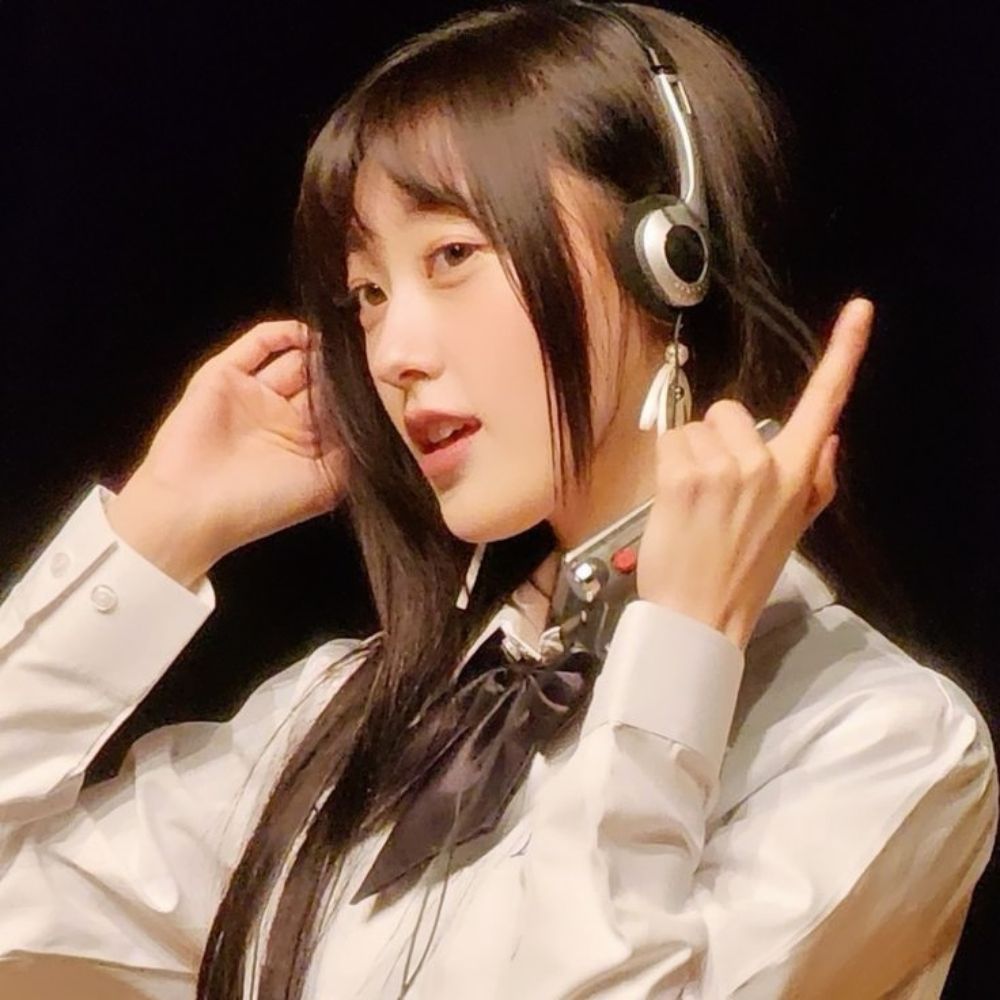  ♱