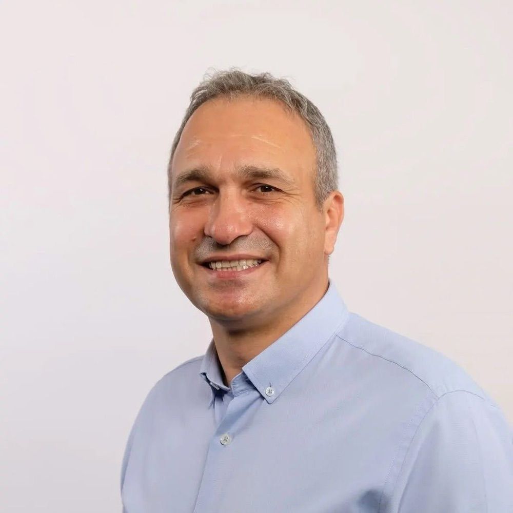 Suat Özçağdaş