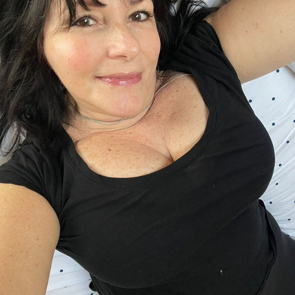 selina770.bsky.social