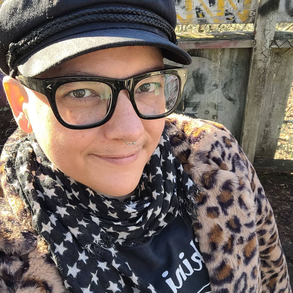 Tea he/him