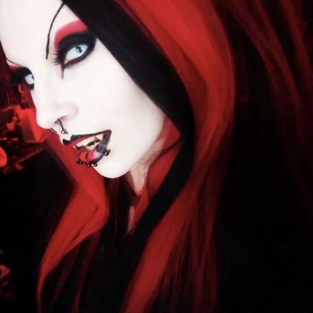 ♱  𝕾tephanie 