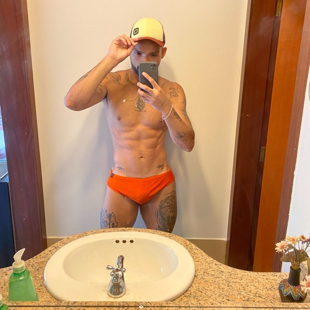 Erik Costa
